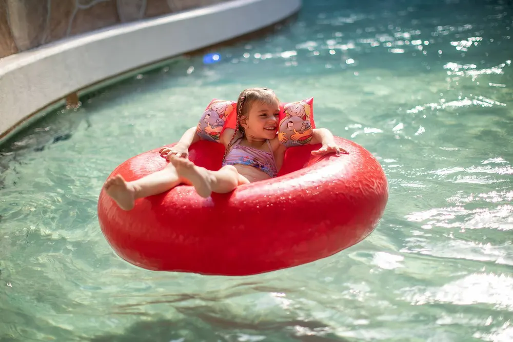 Lazy River – flyt rolig rundt på 107 meter